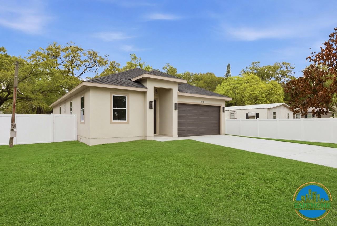 2610 Irene St #NA - Photo 2 of 27