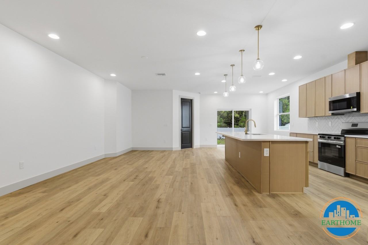 2610 Irene St #NA - Photo 6 of 27