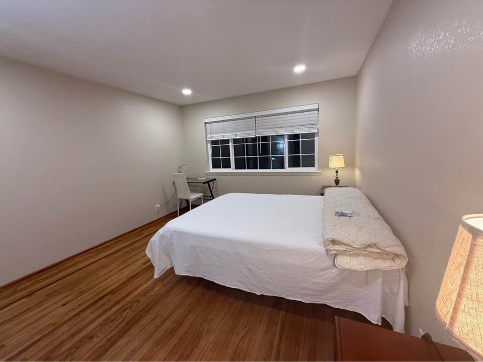 3334 Dias Dr #4 - Photo 4 of 6