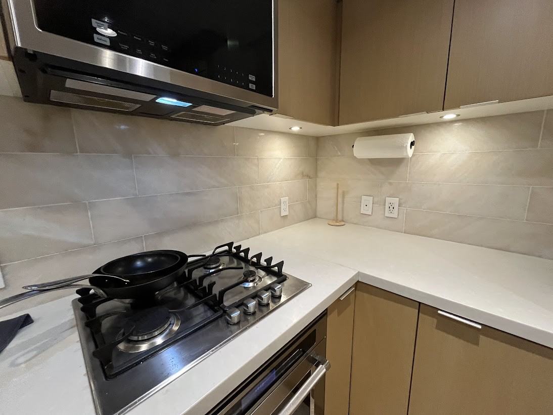 8189 Cambie Street #2007 - Photo 6 of 20