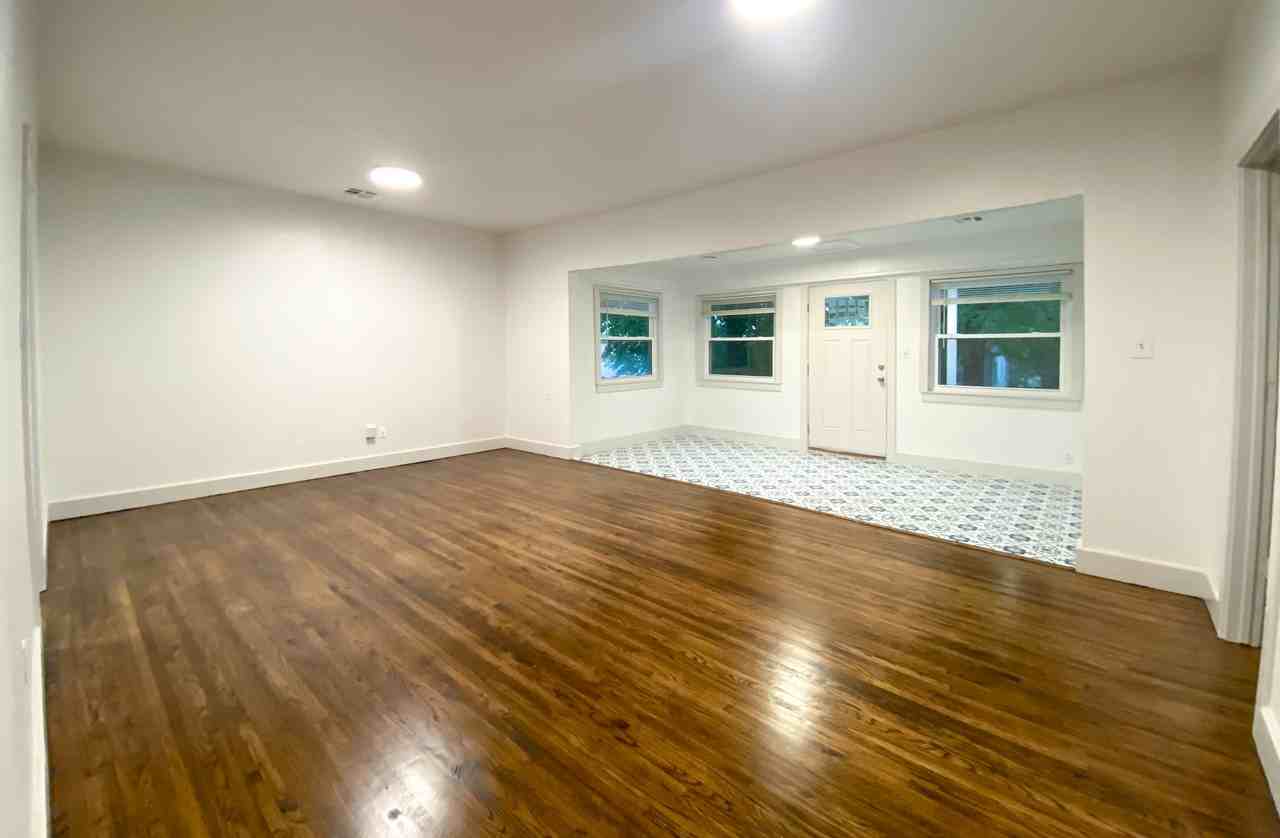 44 S Florence Ave #NA - Photo 2 of 18