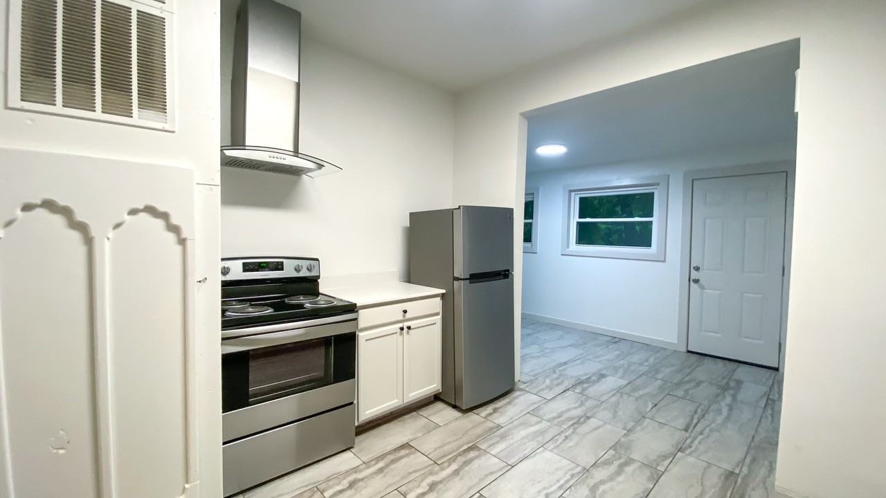 44 S Florence Ave #NA - Photo 5 of 18