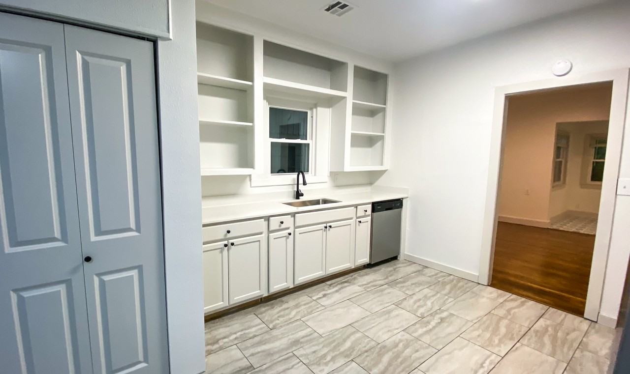 44 S Florence Ave #NA - Photo 6 of 18