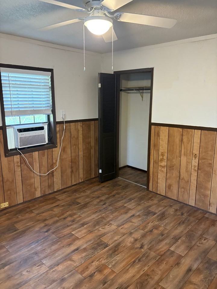 12547 Chapman Rd - Photo 4 of 6