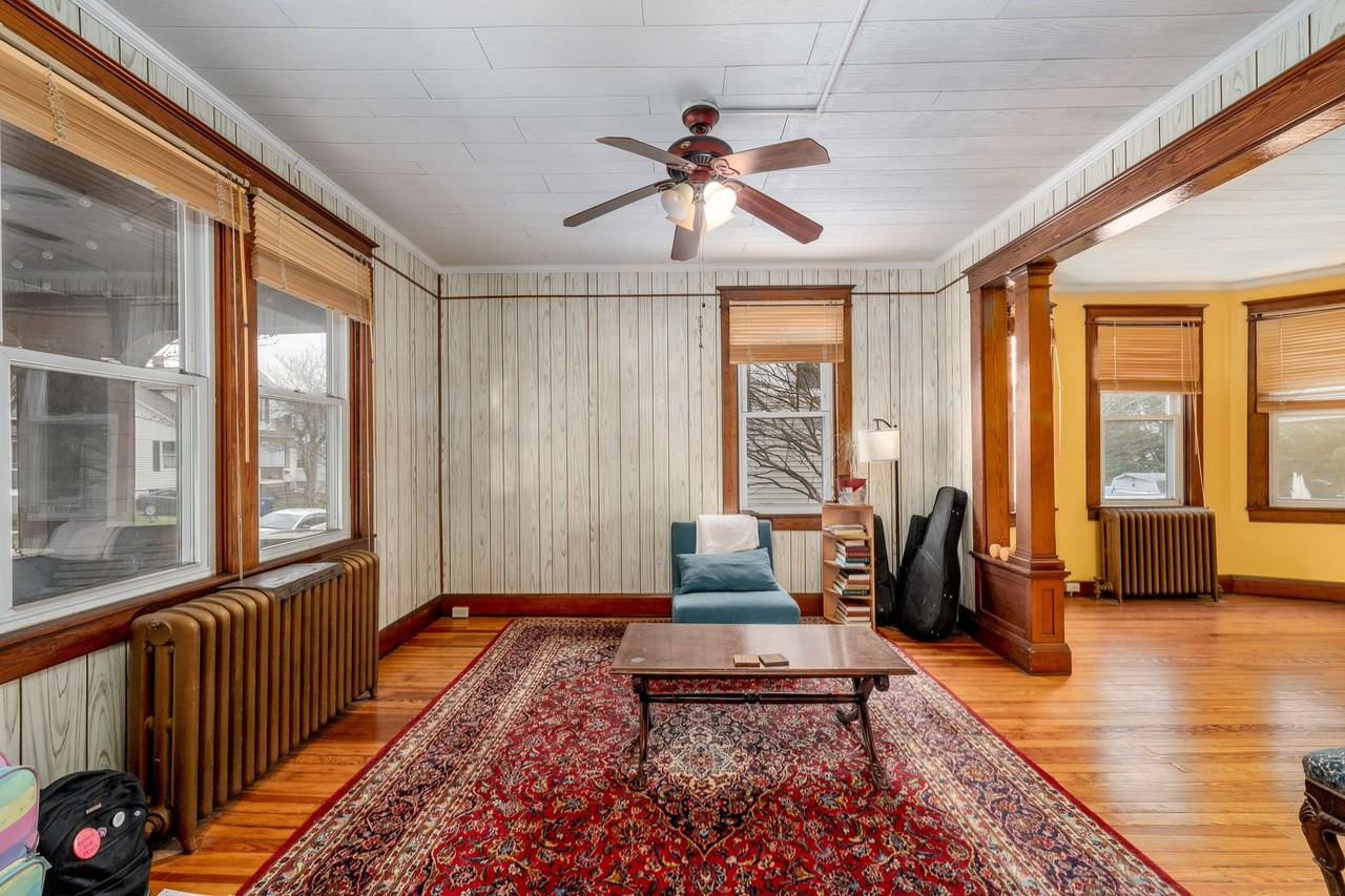 2911 Shirey Ave - Photo 6 of 42