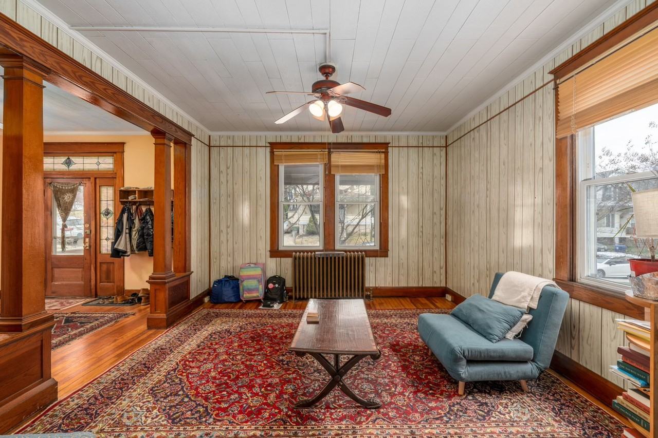 2911 Shirey Ave - Photo 7 of 42