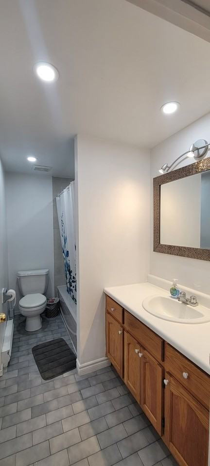 1589 Rue Saint-André - Photo 3 of 11