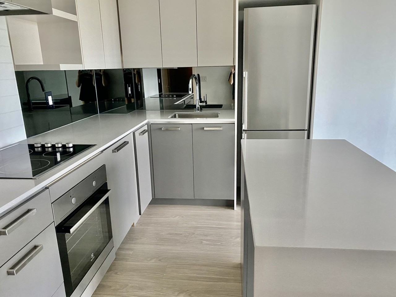 1830 Bloor St W - Photo 2 of 16