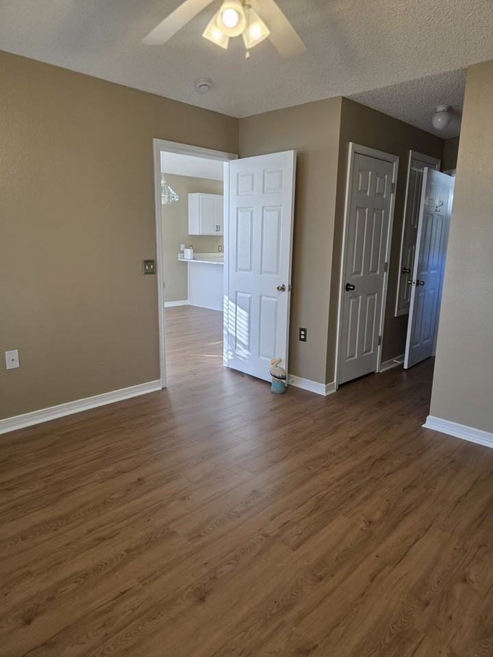 5577 Centerbrook Place - Photo 7 of 21