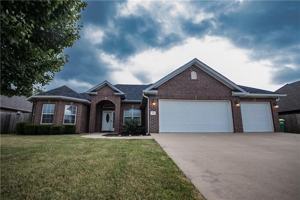 featured image of 1042 Tarah Knolls Cir