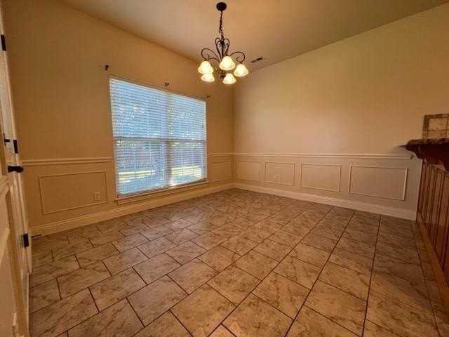 1042 Tarah Knolls Cir - Photo 7 of 21