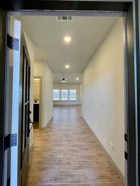 912 Cook Ln - Photo 3 of 22