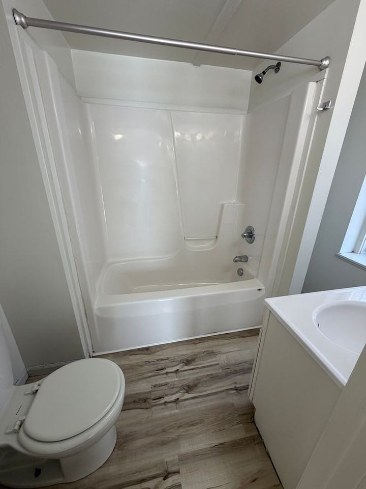 229 W Jackson Blvd #1D - Photo 6 of 7