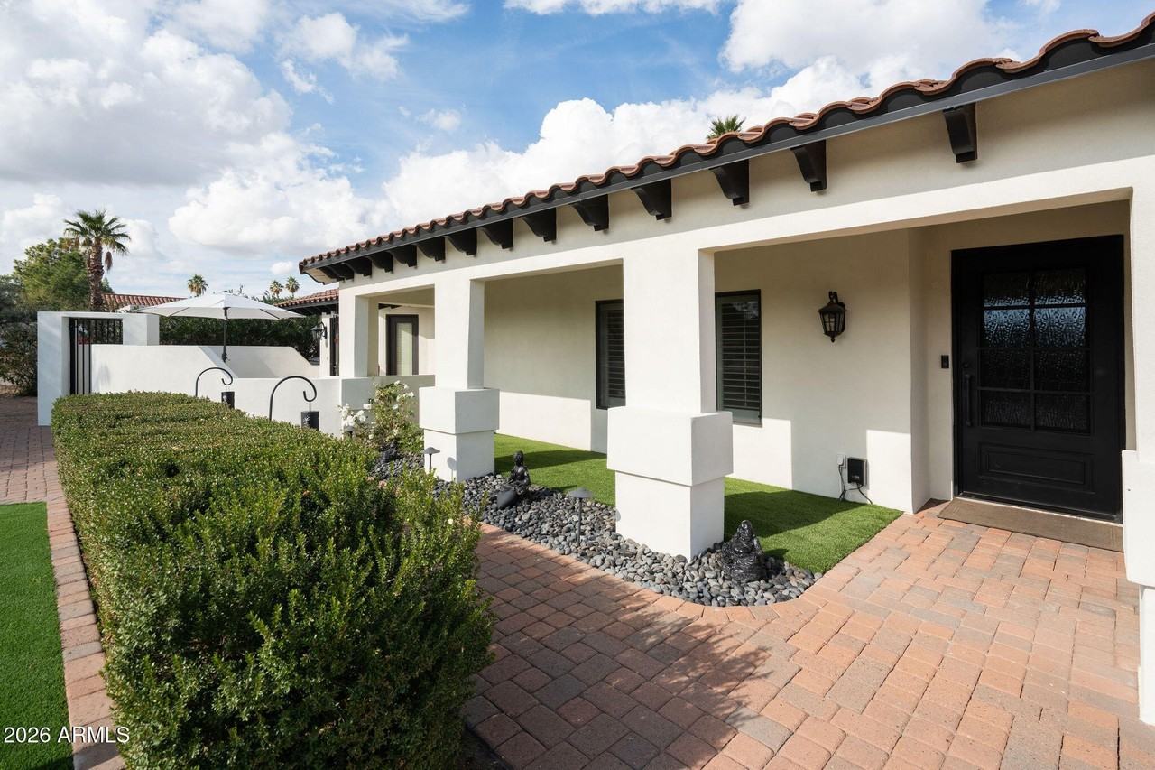 7480 E Sweetwater Ave - Photo 2 of 36