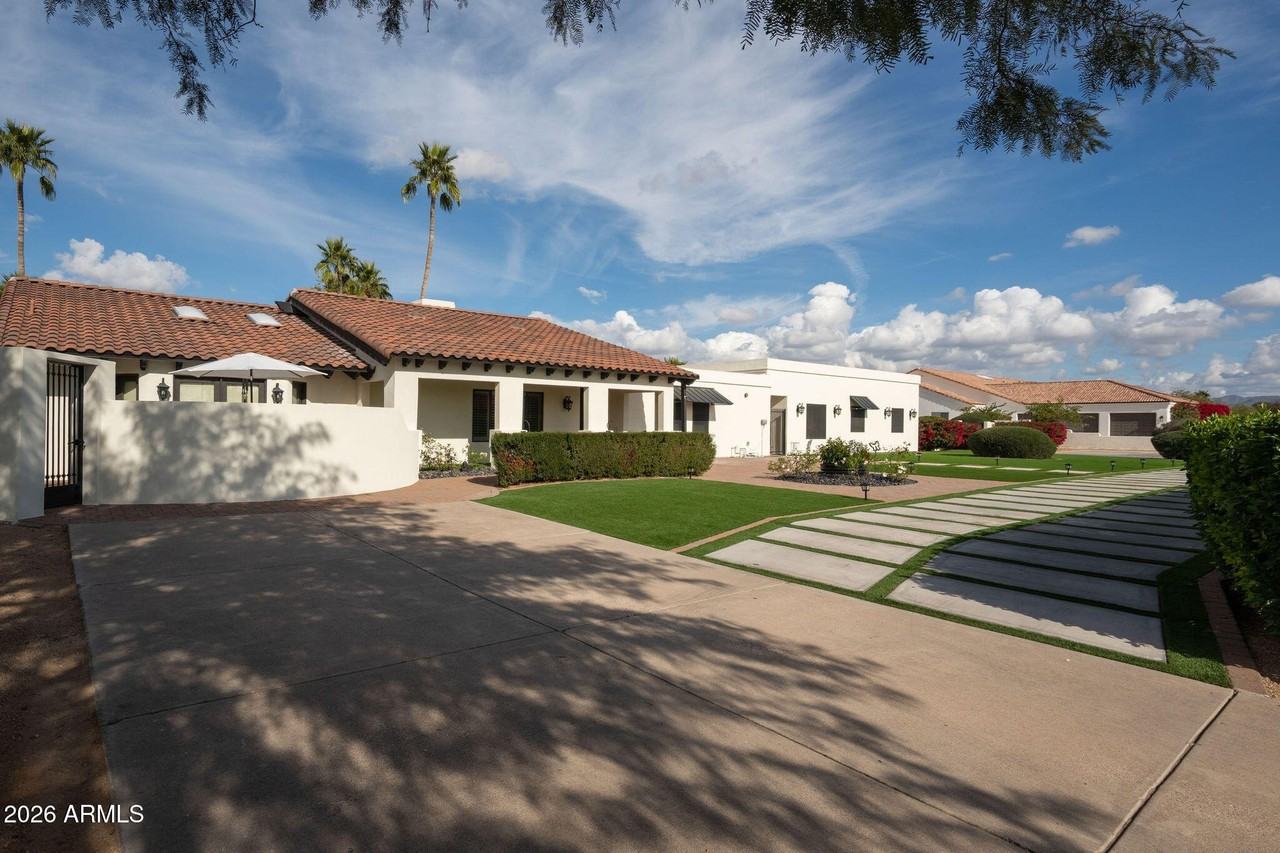 7480 E Sweetwater Ave - Photo 3 of 36