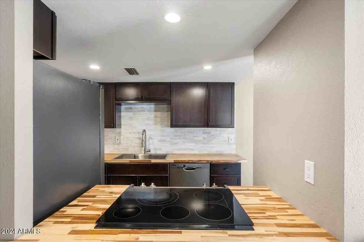 7810 E Keim Dr - Photo 7 of 20