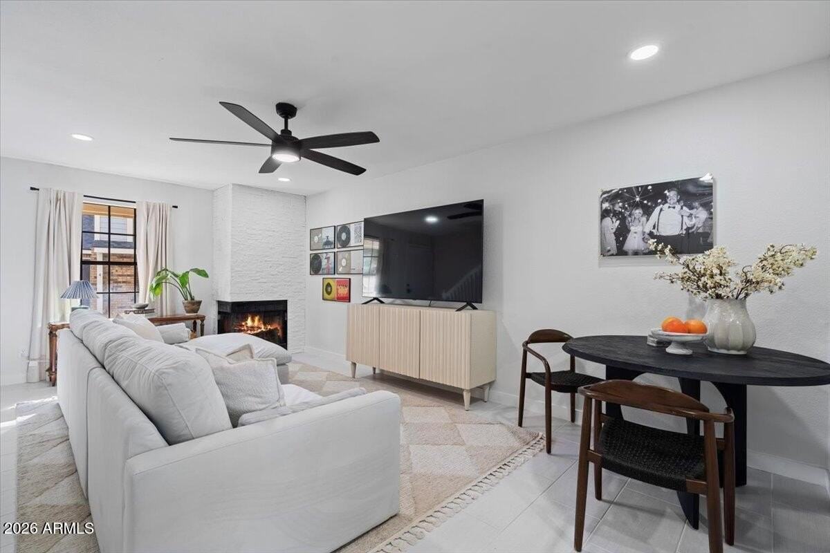 4835 E Mcneil St Unit 3 - Photo 3 of 17