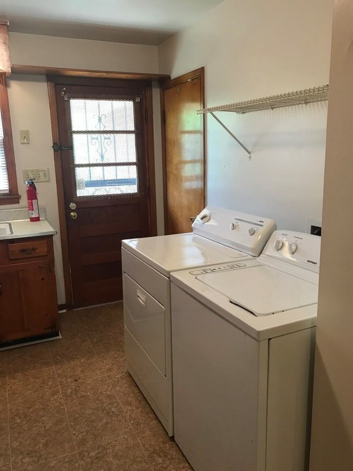 5000 Collinwood Dr - Photo 4 of 17