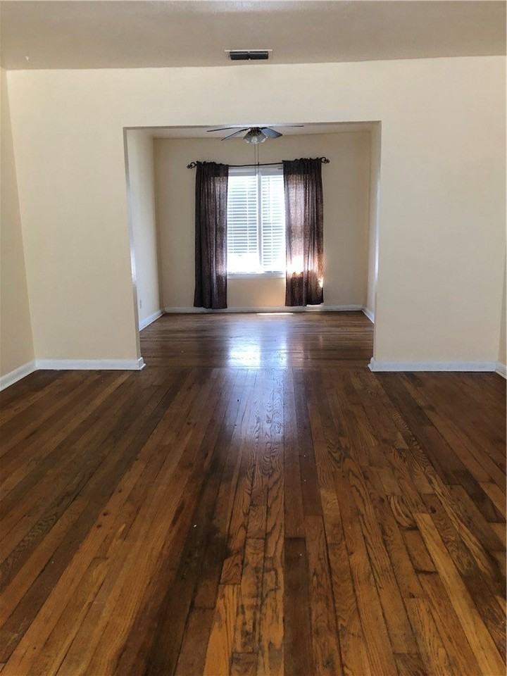 2901 S Staples St Unit B #B - Photo 2 of 7