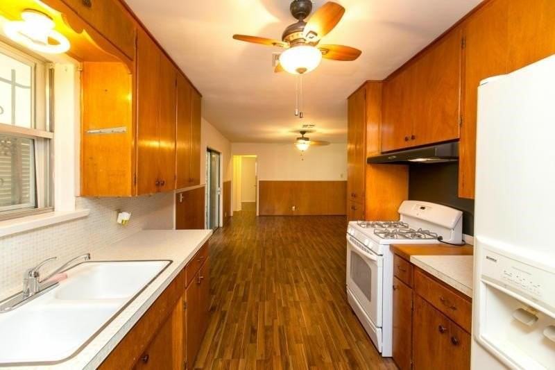 6214 Hanley Drive - Photo 4 of 12