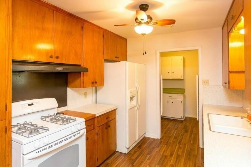 6214 Hanley Drive - Photo 5 of 12