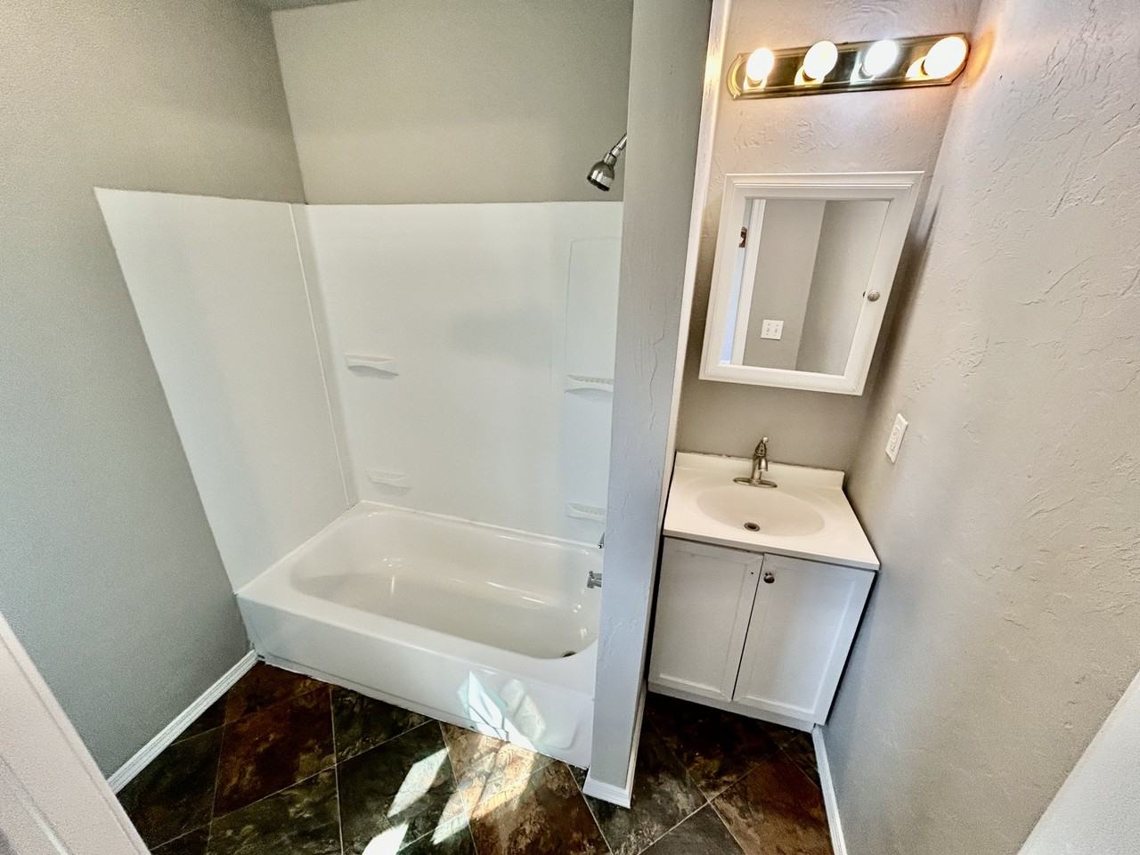 1127 E Beverly St #1 - Photo 7 of 12