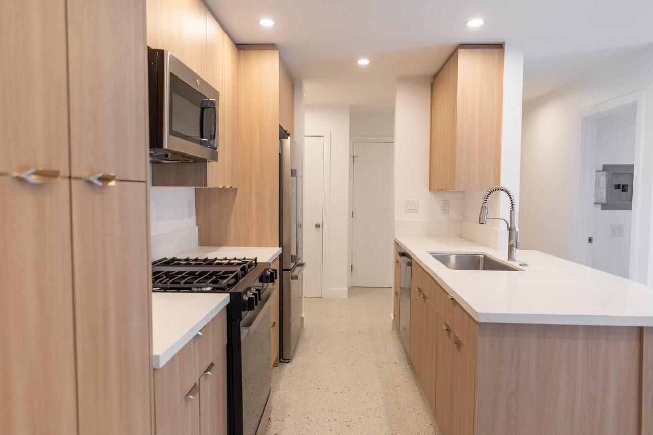 1400 E Palm Canyon Dr Apt 113 - Photo 3 of 17