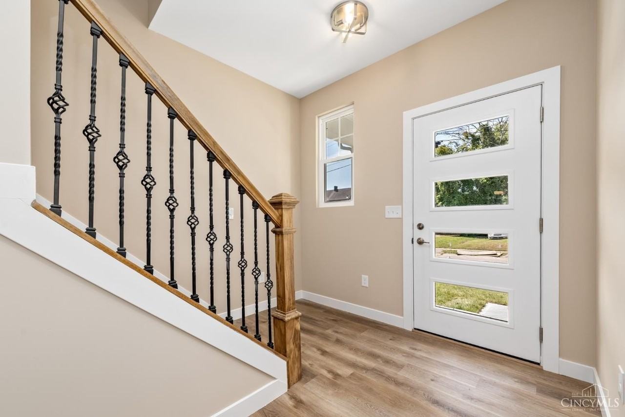 5312 Dora St - Photo 4 of 43