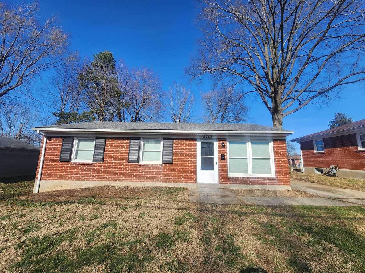 5703 Chestnutwood Way - Photo 2 of 15