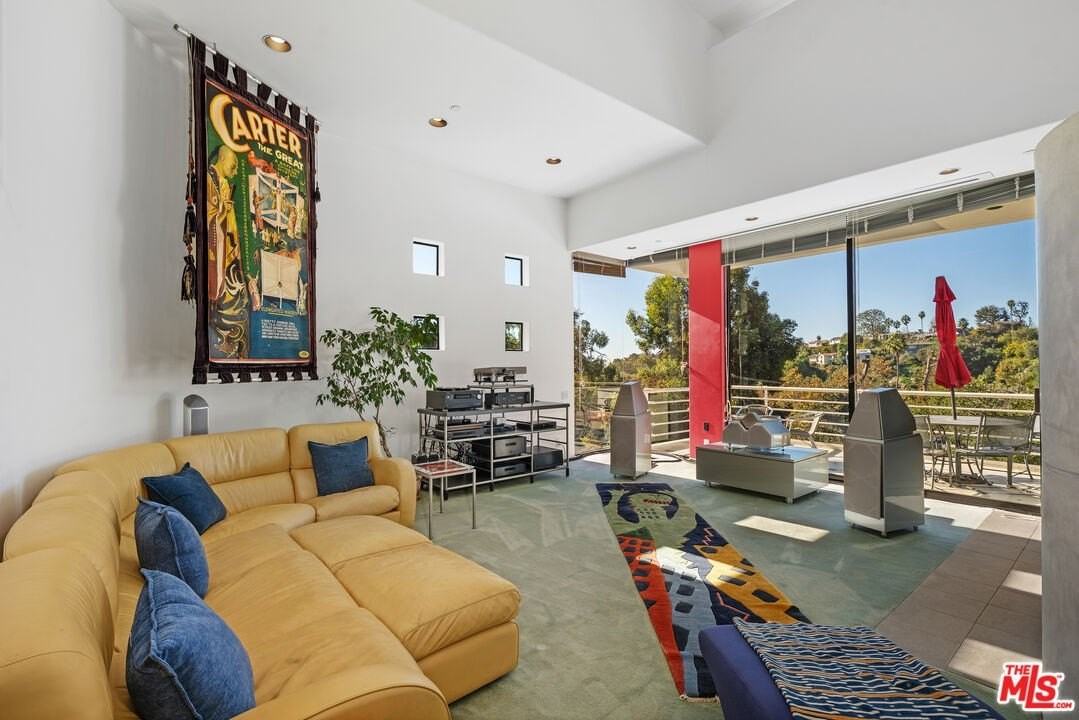 477 Upper Mesa Rd - Photo 4 of 30