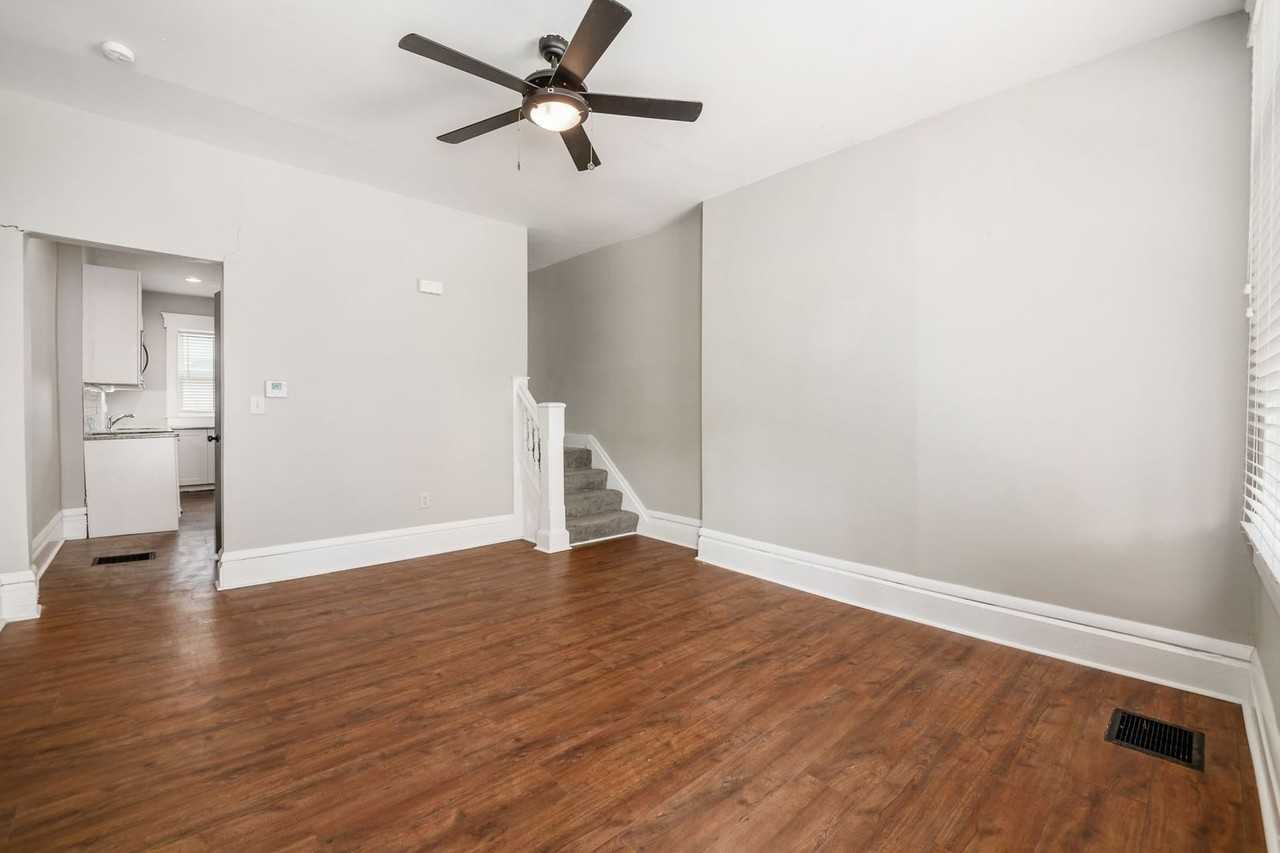 243 Miller Ave - Photo 6 of 10