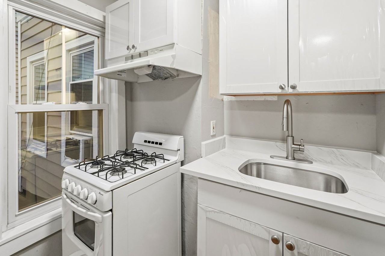 65 Main St - Photo 6 of 40