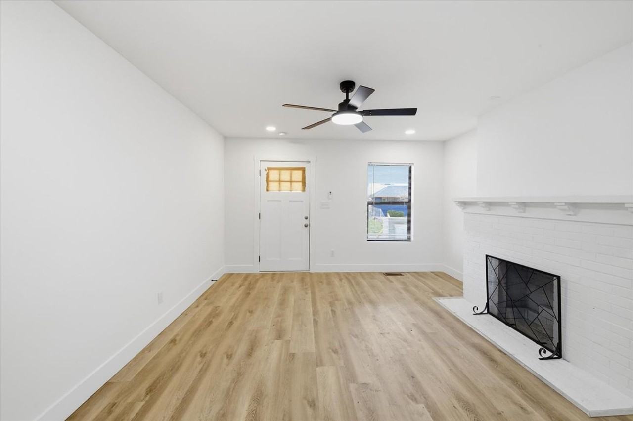 1038 N Parker Ave - Photo 6 of 15