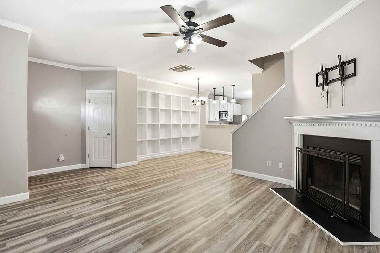 805 Rothshire Ct - Photo 5 of 28