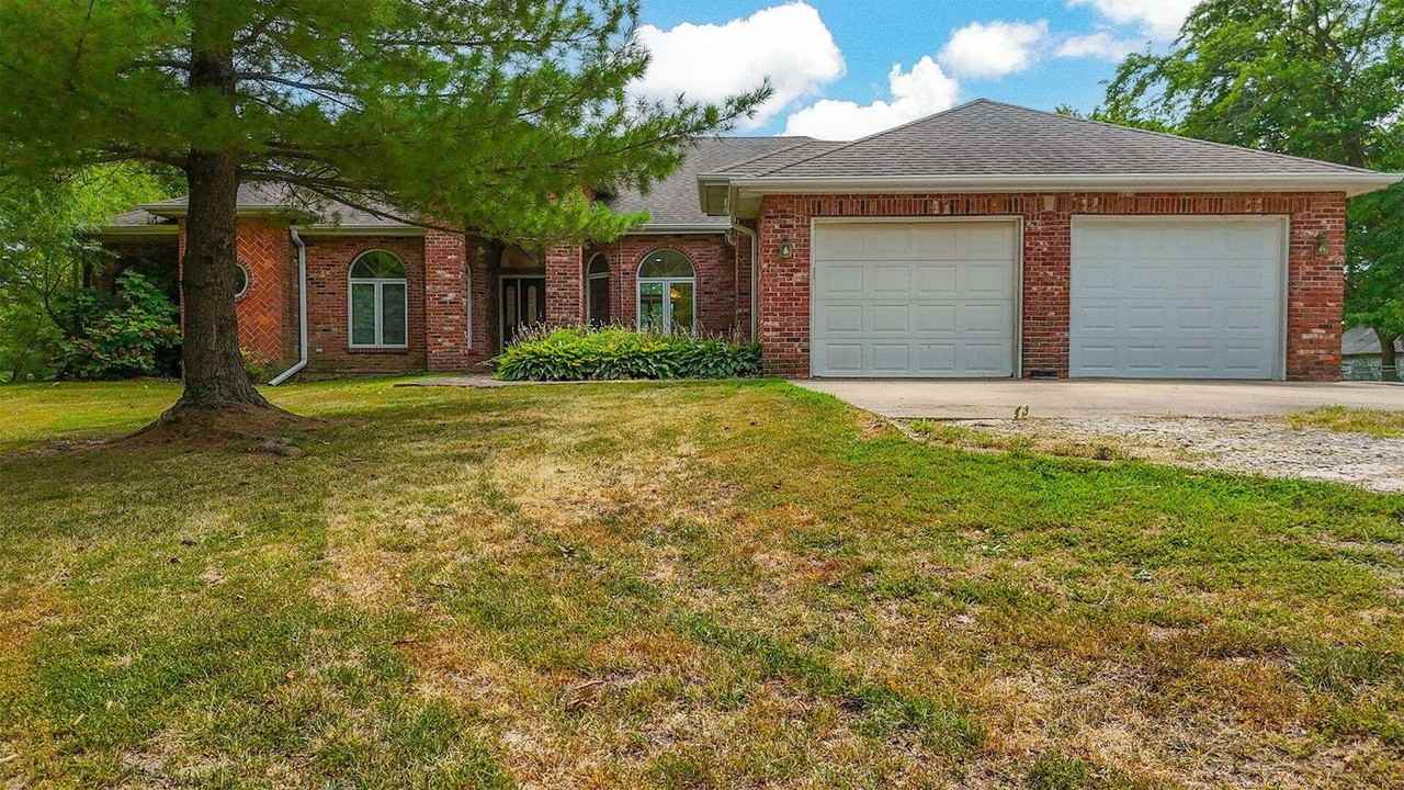 7310 State Road E - Photo 2 of 50