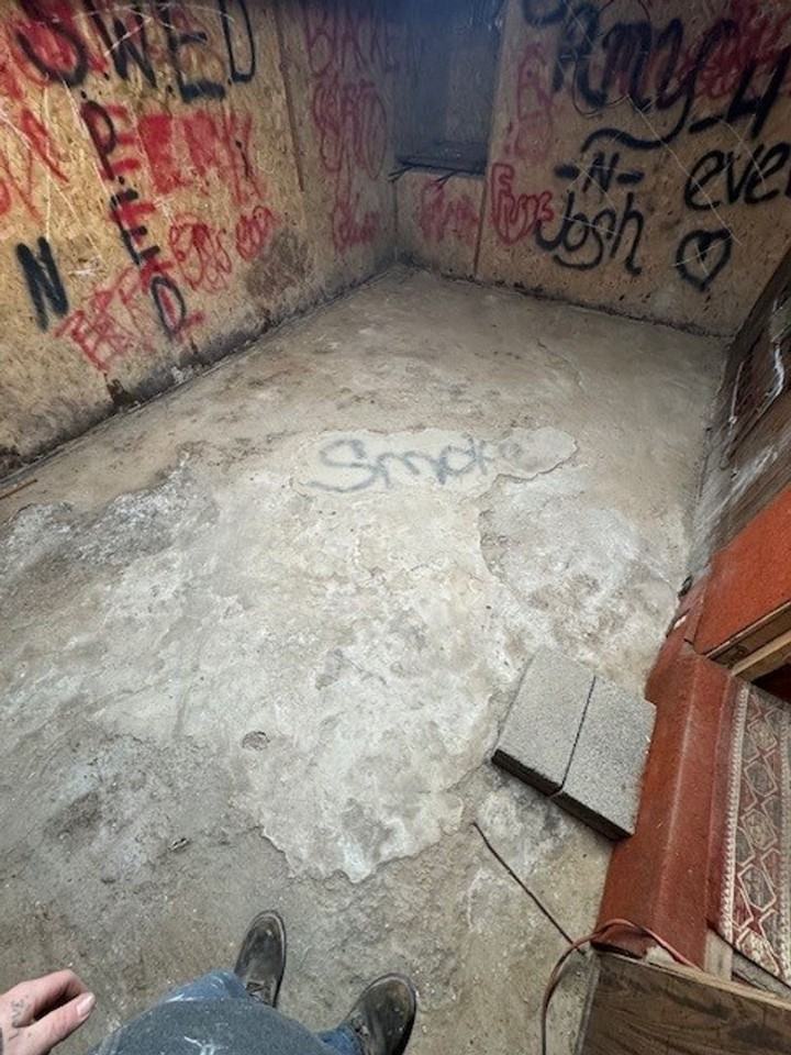 570 Slateford Rd - Photo 7 of 10