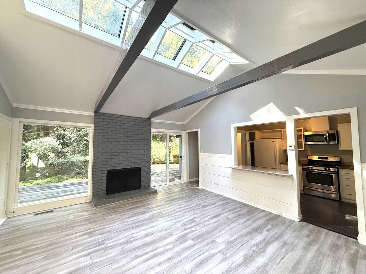 10 Lyon Pl - Photo 7 of 21