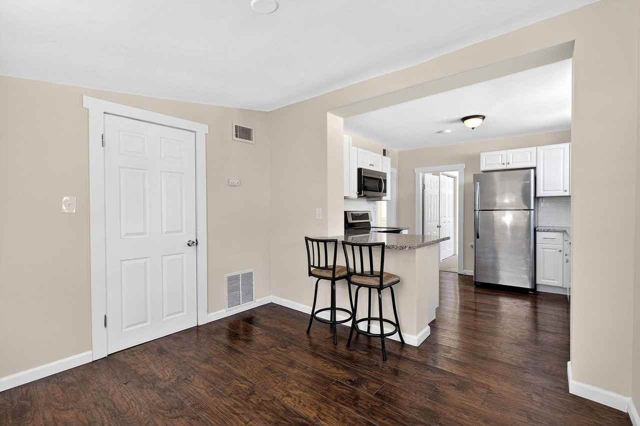 245 W Champlain Ave - Photo 3 of 16