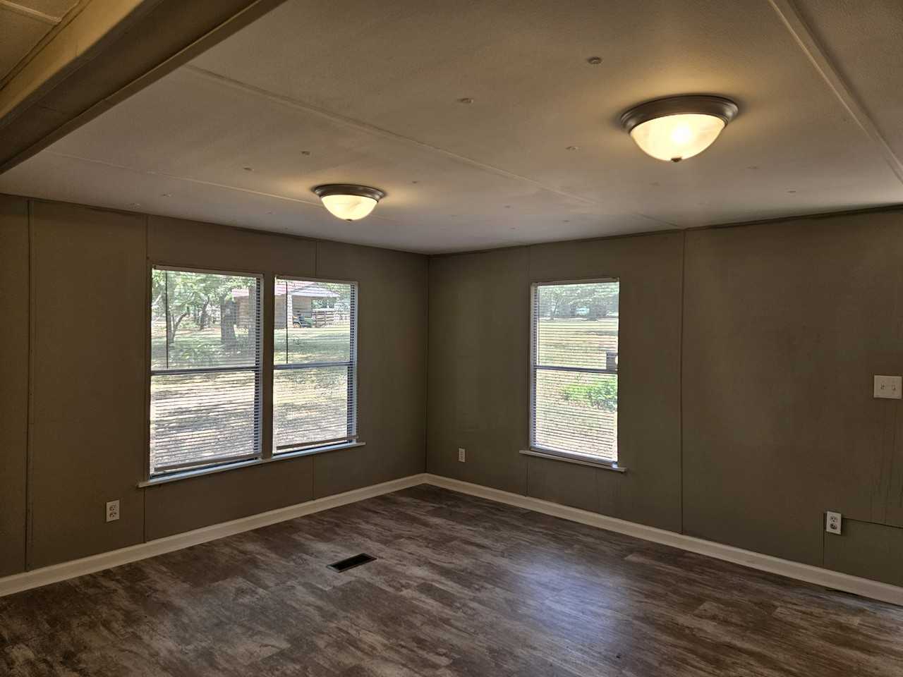 3252 Colham Ferry Rd - Photo 5 of 11