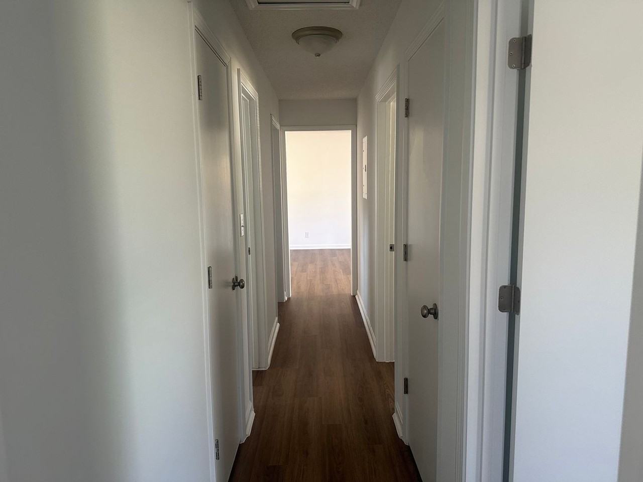 2911 Beechwood Dr - Photo 3 of 18