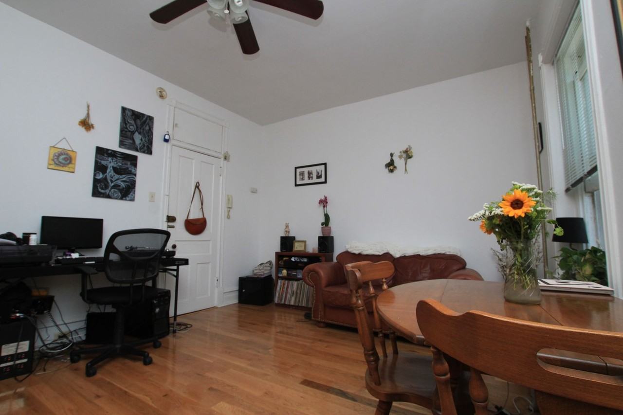 3716 Spring Garden St Apt 2f - Photo 3 of 11