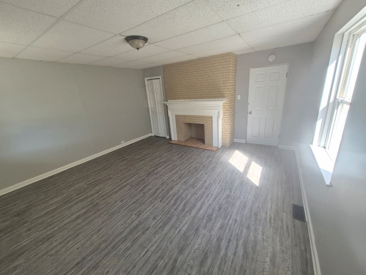 1512 Kavanaugh St - Photo 2 of 14