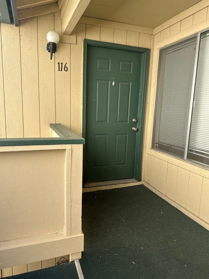 3928 Clear Acre Ln #116 - Photo 3 of 9