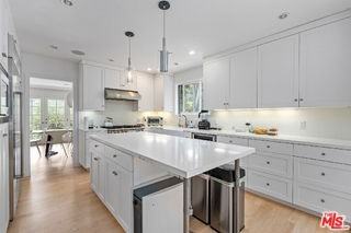 1862 Kimberly Ln - Photo 4 of 8