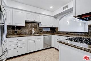 1520 S Shenandoah St #304 - Photo 5 of 8