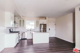 1431 S Sherbourne Dr #4 - Photo 1 of 1