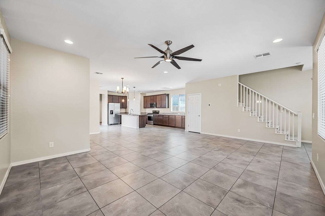 25417 North 20th Avenue - Photo 3 of 29