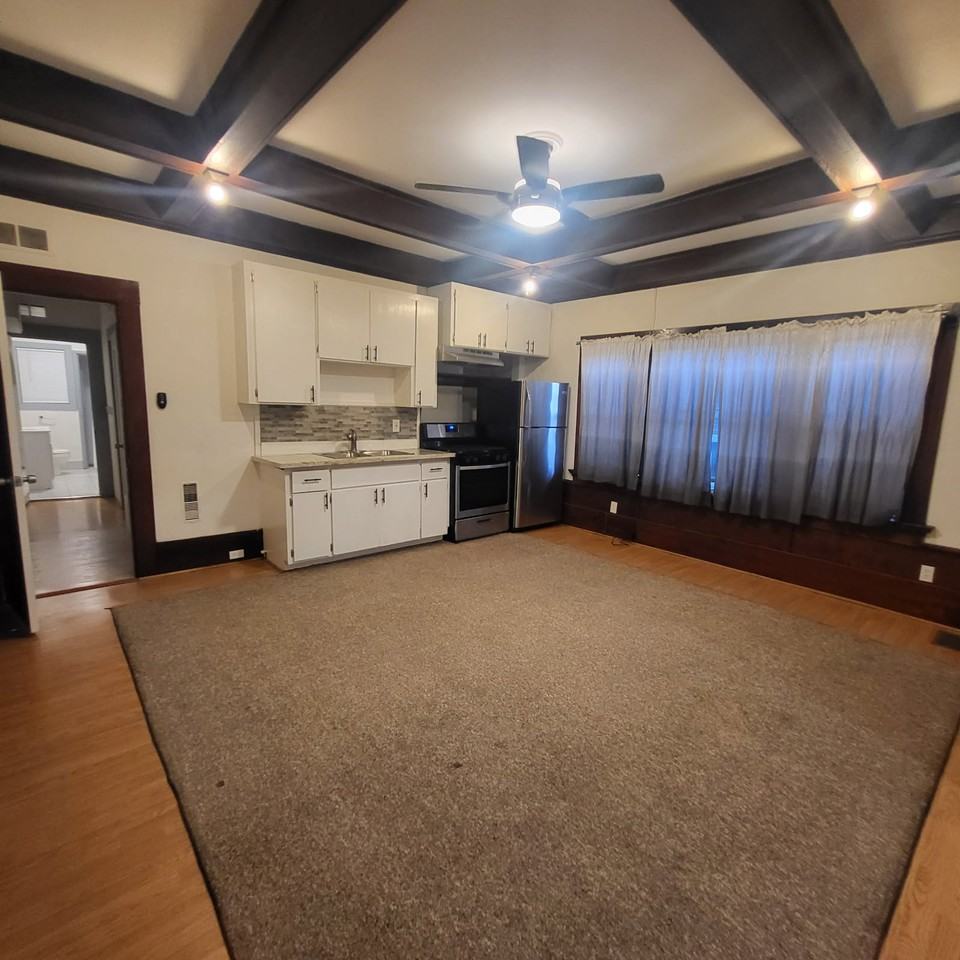 1428 78th Avenue #1 - Photo 5 of 12