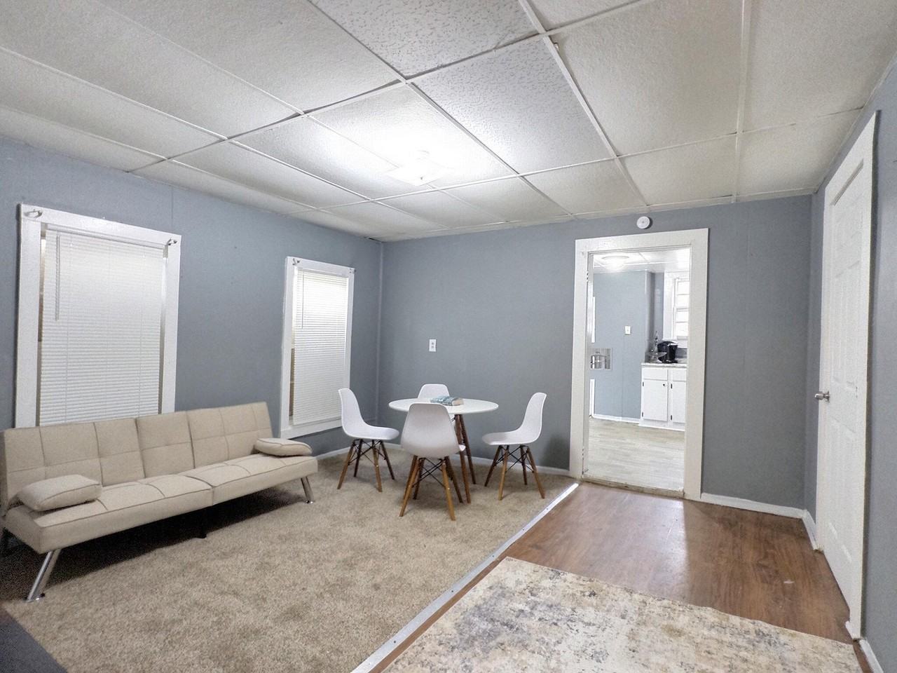 N Dunleith Ave - Photo 3 of 7