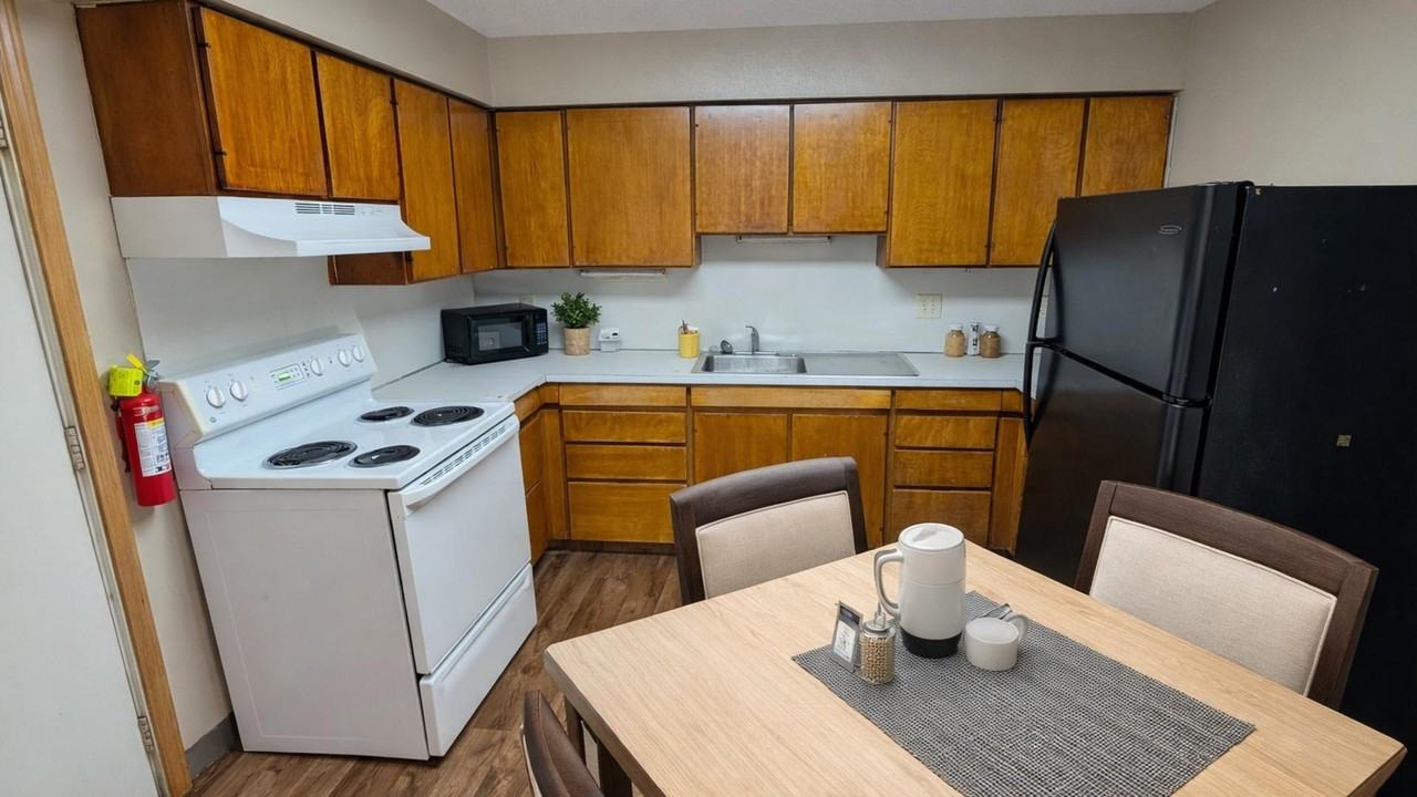 1st St Sw - Photo 2 of 5